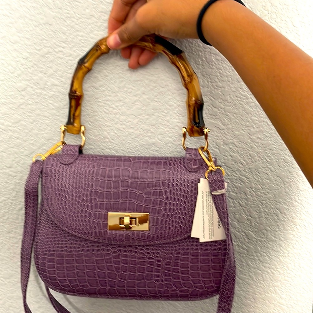 Purple scale shoulder or handheld purse with gold twist lock